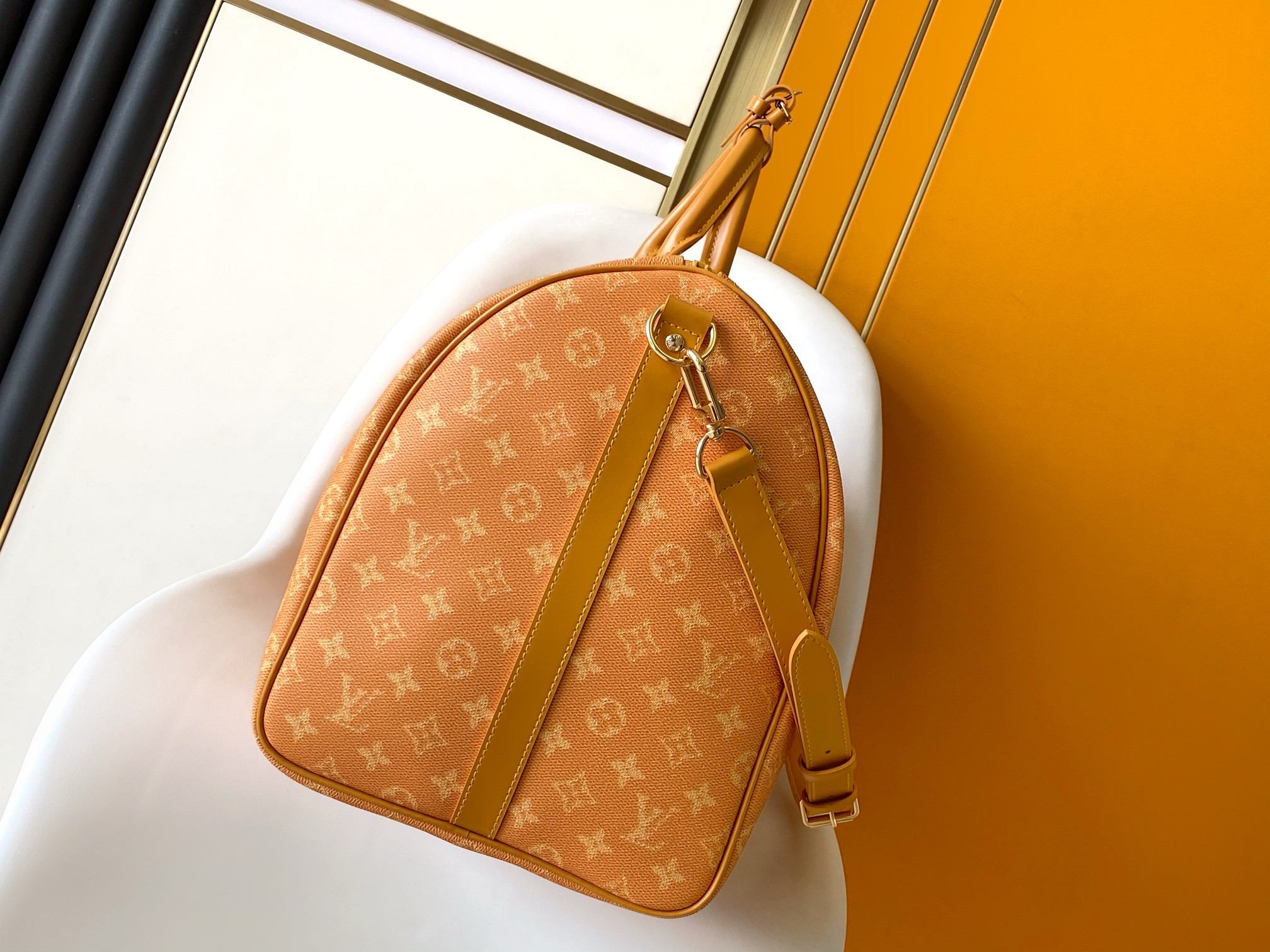 Louis Vuitton LV M13186 Monogram Yellow Flower Series Messenger Bag