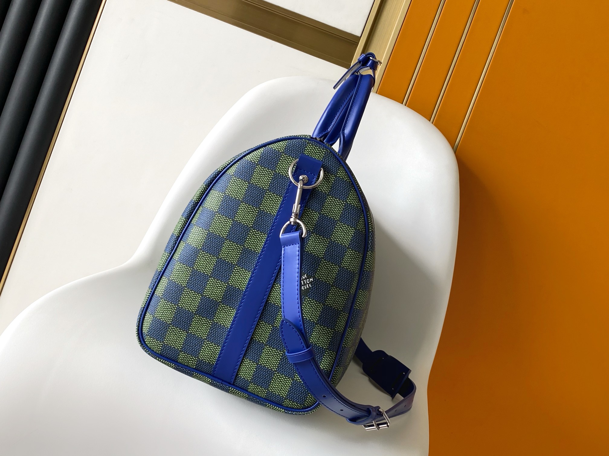 Louis Vuitton LV M41418 Langer Checkerboard Bag with Dynamic Chip