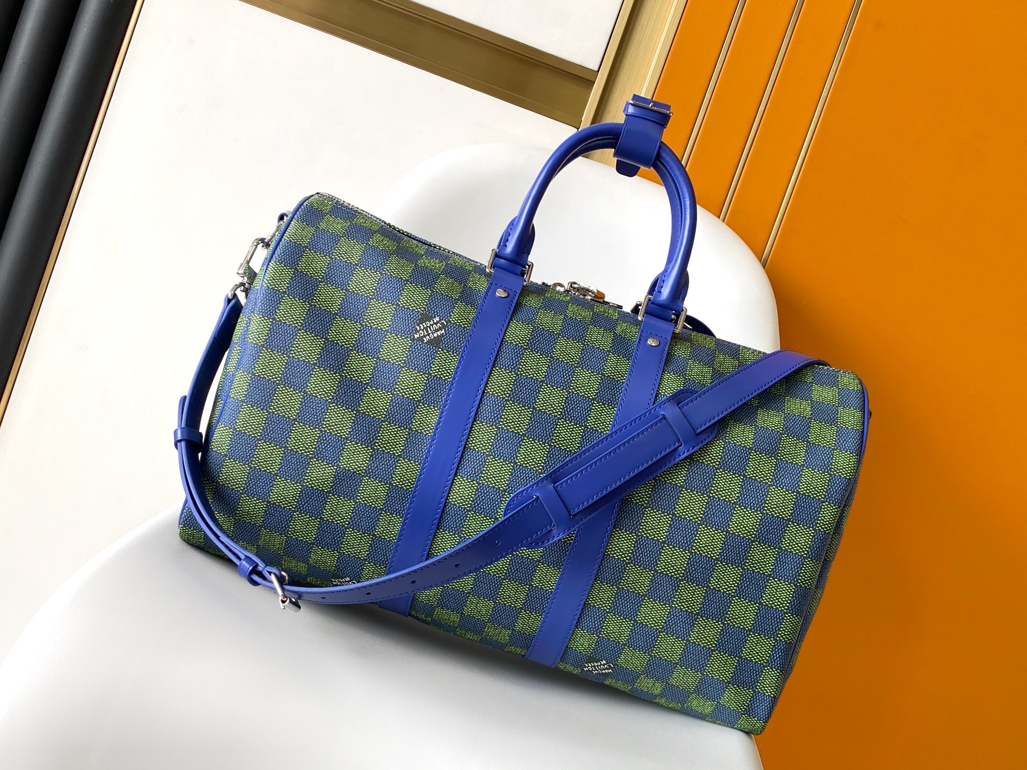 Louis Vuitton LV M41418 Langer Checkerboard Bag with Dynamic Chip