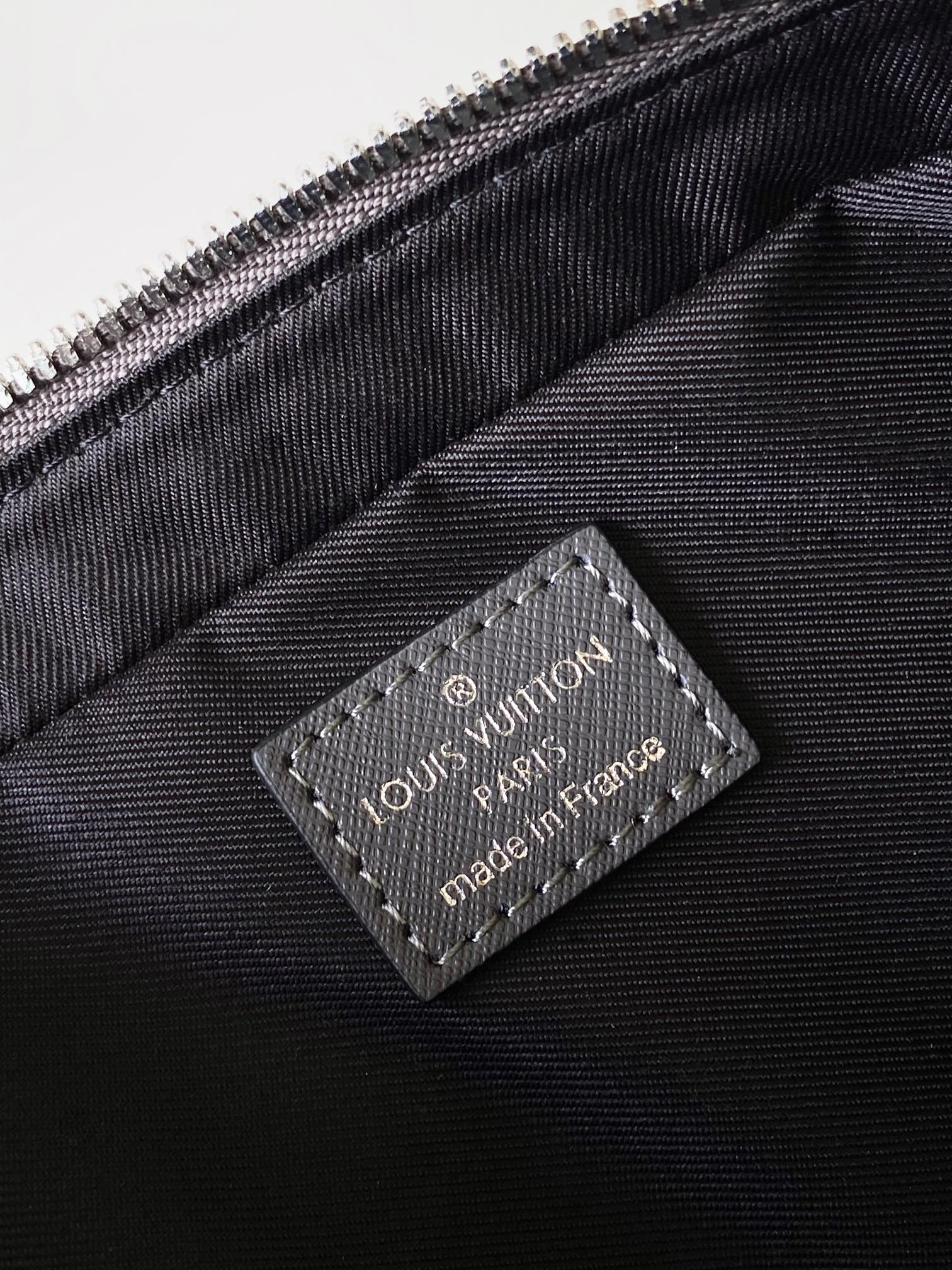 Louis Vuitton LV M30925 Damier Graphite Voyage Small Briefcase