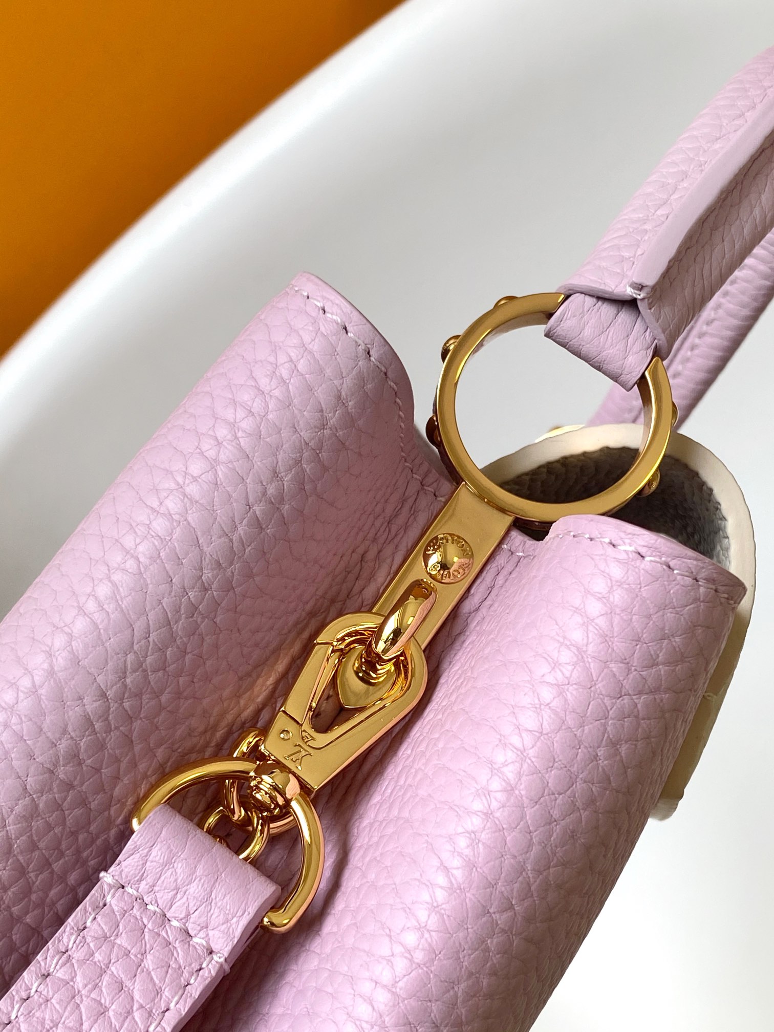 Louis Vuitton LV M23951 Capucines Mini Handbag in Pink Taurillon Leather