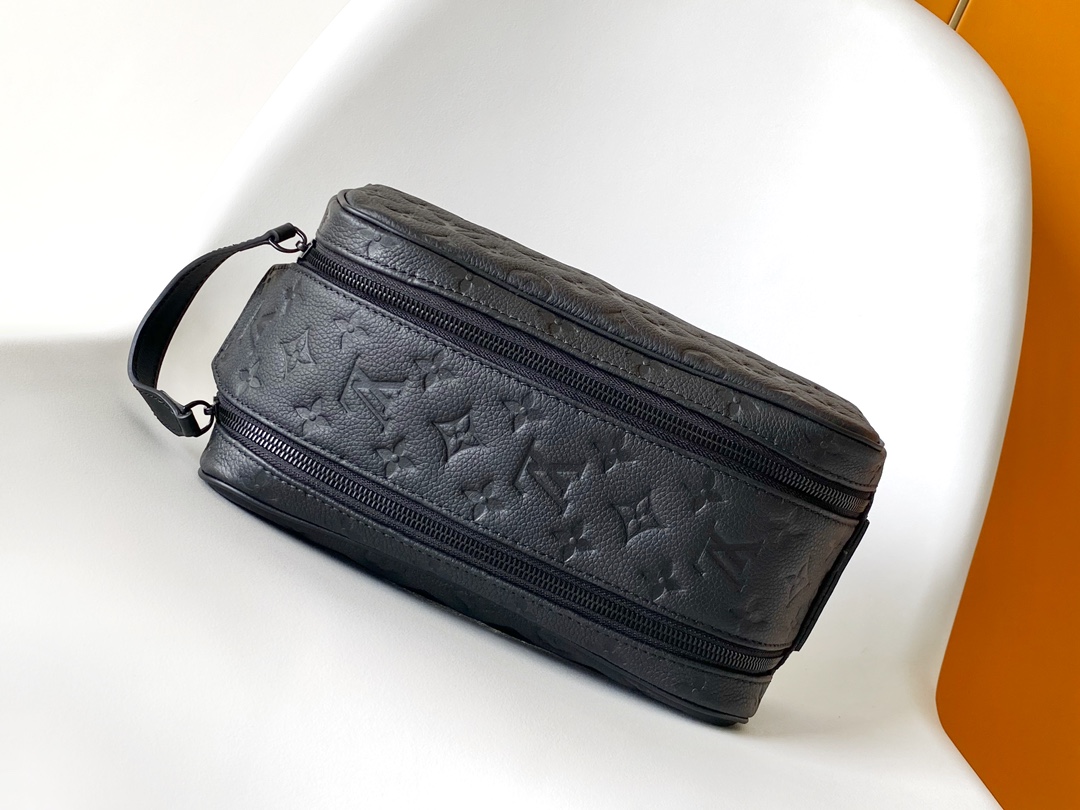 Louis Vuitton LV Dopp Kit M59478 - Black Taurillon Monogram