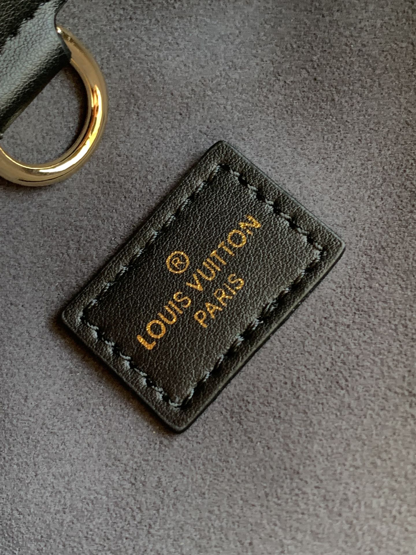 Louis Vuitton LV Lock It MM Bag M22914 Black