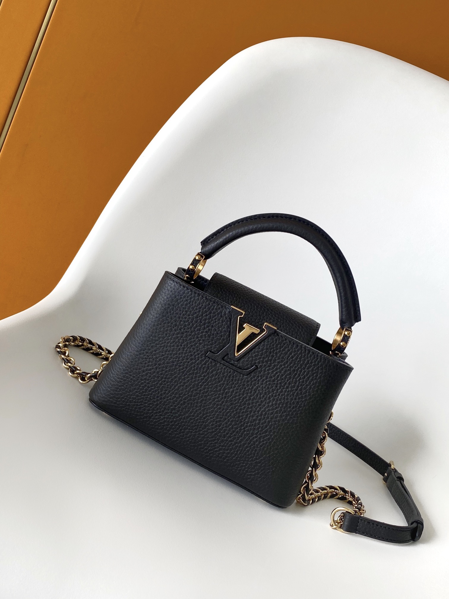 Louis Vuitton LV Capucines BB Bag M59709 Small Black