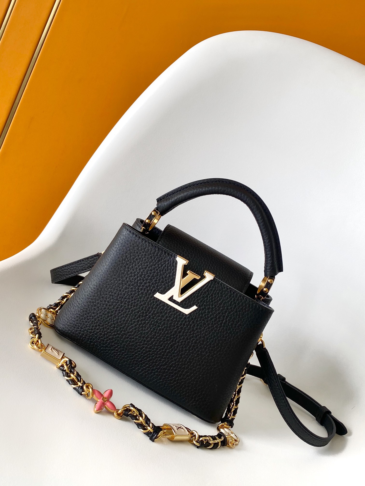 Louis Vuitton LV Capucines Mini Bag M23950 Small Black