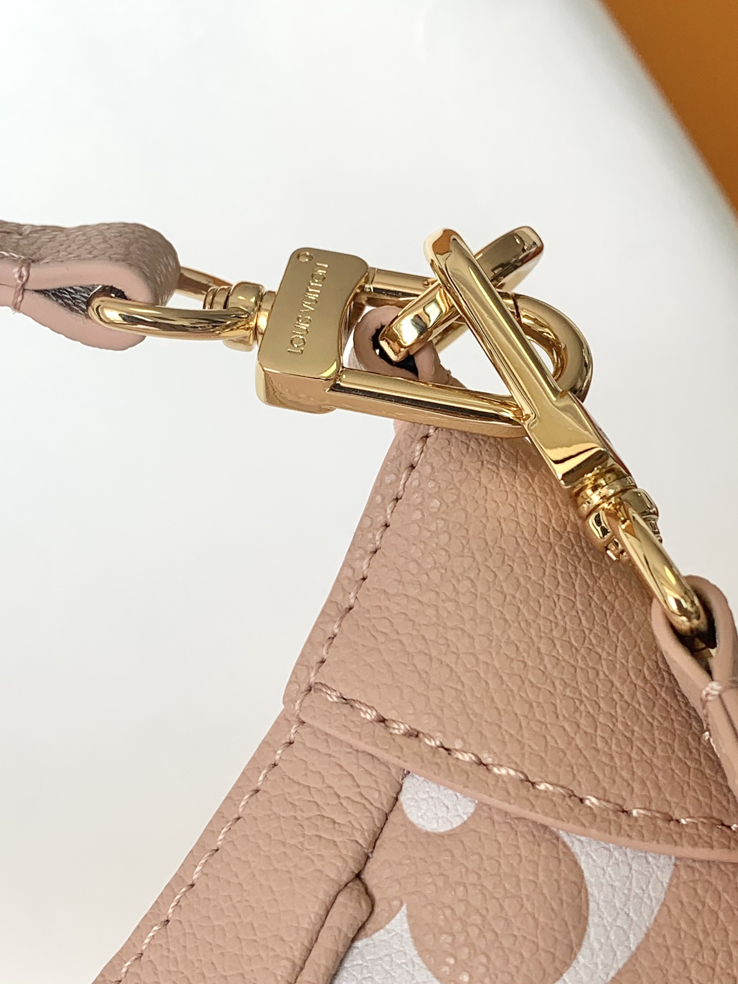 Louis Vuitton LV Bagatelle Bag M46301 in Pink