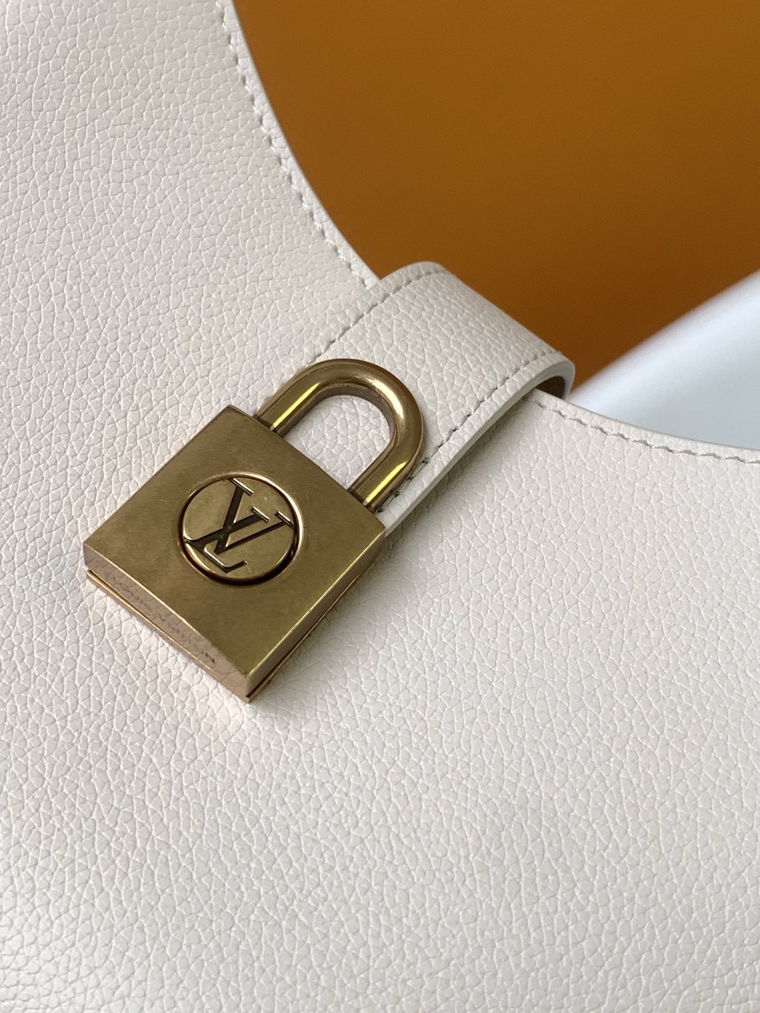 Louis Vuitton LV Low Key Shoulder Bag - M24990 Cream