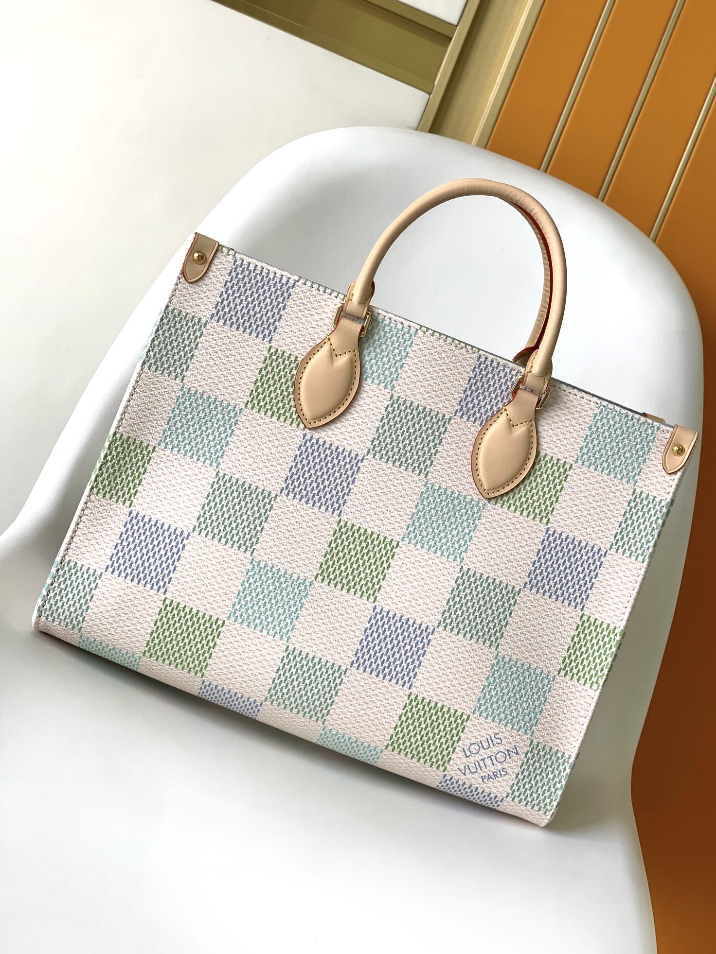 Louis Vuitton LV OnTheGo Medium Tote Bag - Checkerboard Collection