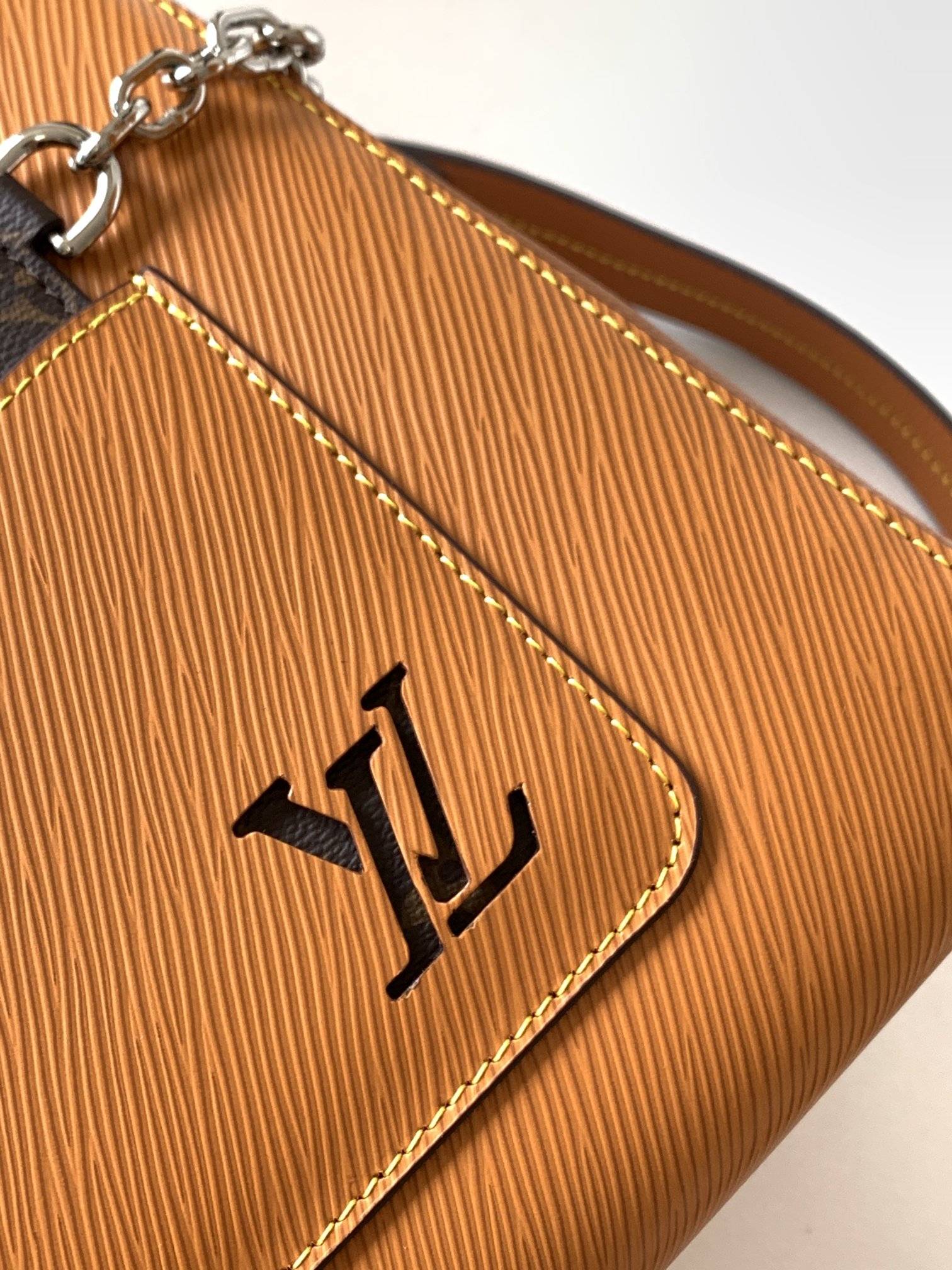 Louis Vuitton LV Marelle Tote - Caramel Brown