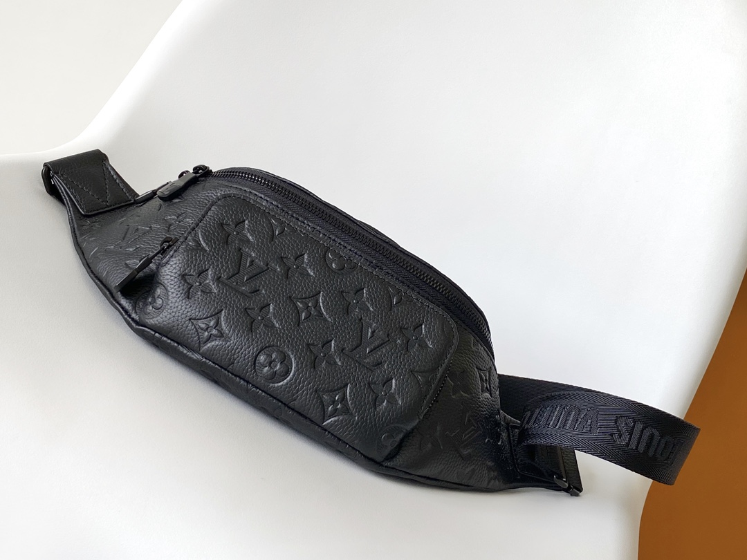 Louis Vuitton LV Rush Waist Bag - Black