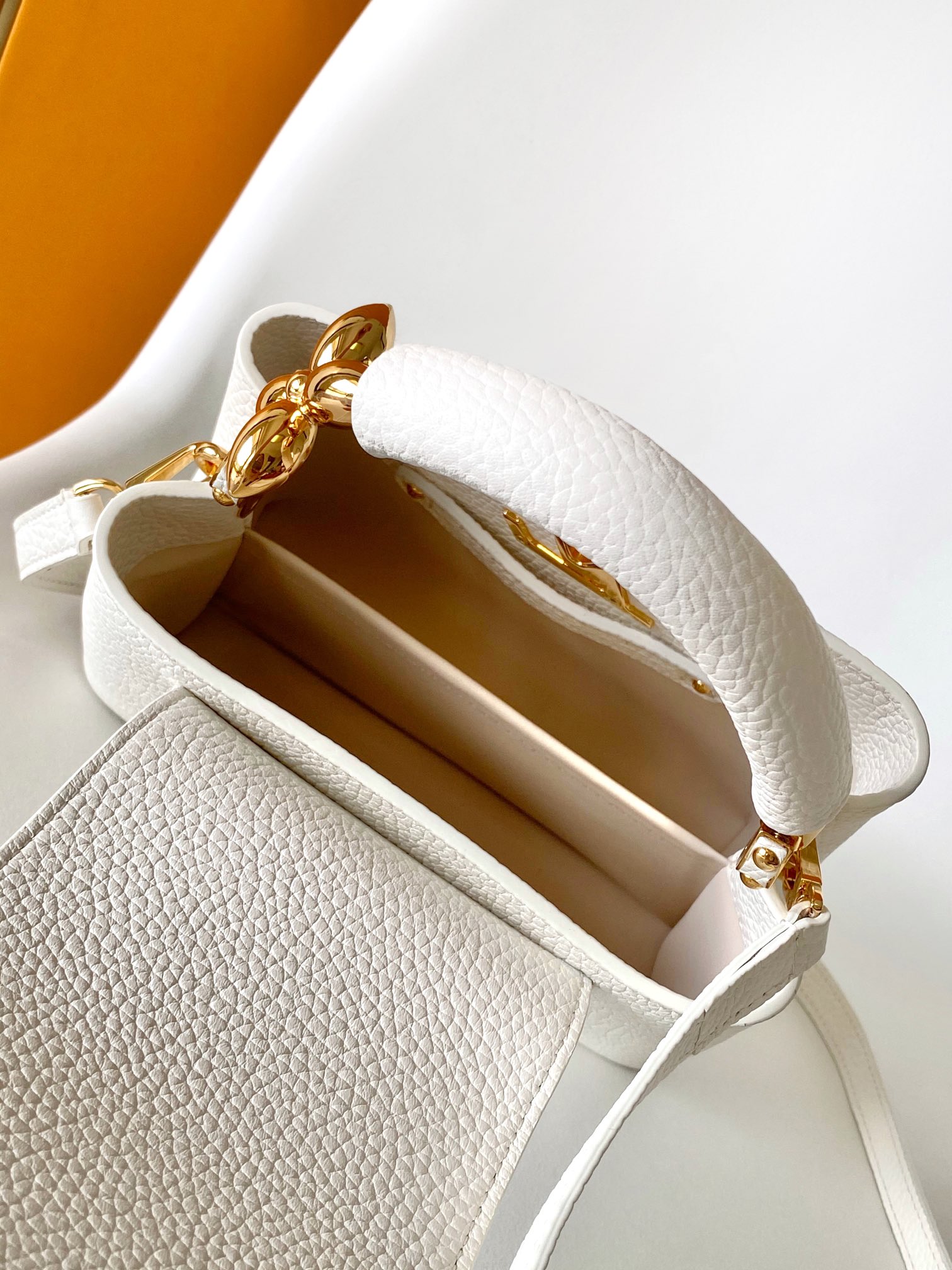 Louis Vuitton LV Capucines Mini Handbag - M23944 Cream (Small)