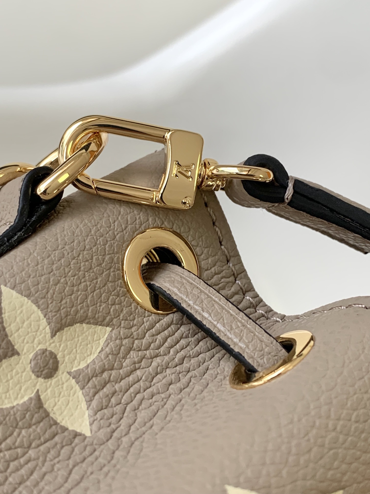 Louis Vuitton LV Nano No?? Handbag - M46291 Almond