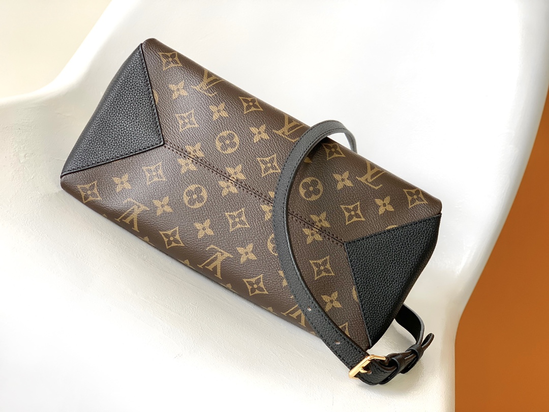 Louis Vuitton LV Op??ra BB Handbag - M46507 Black