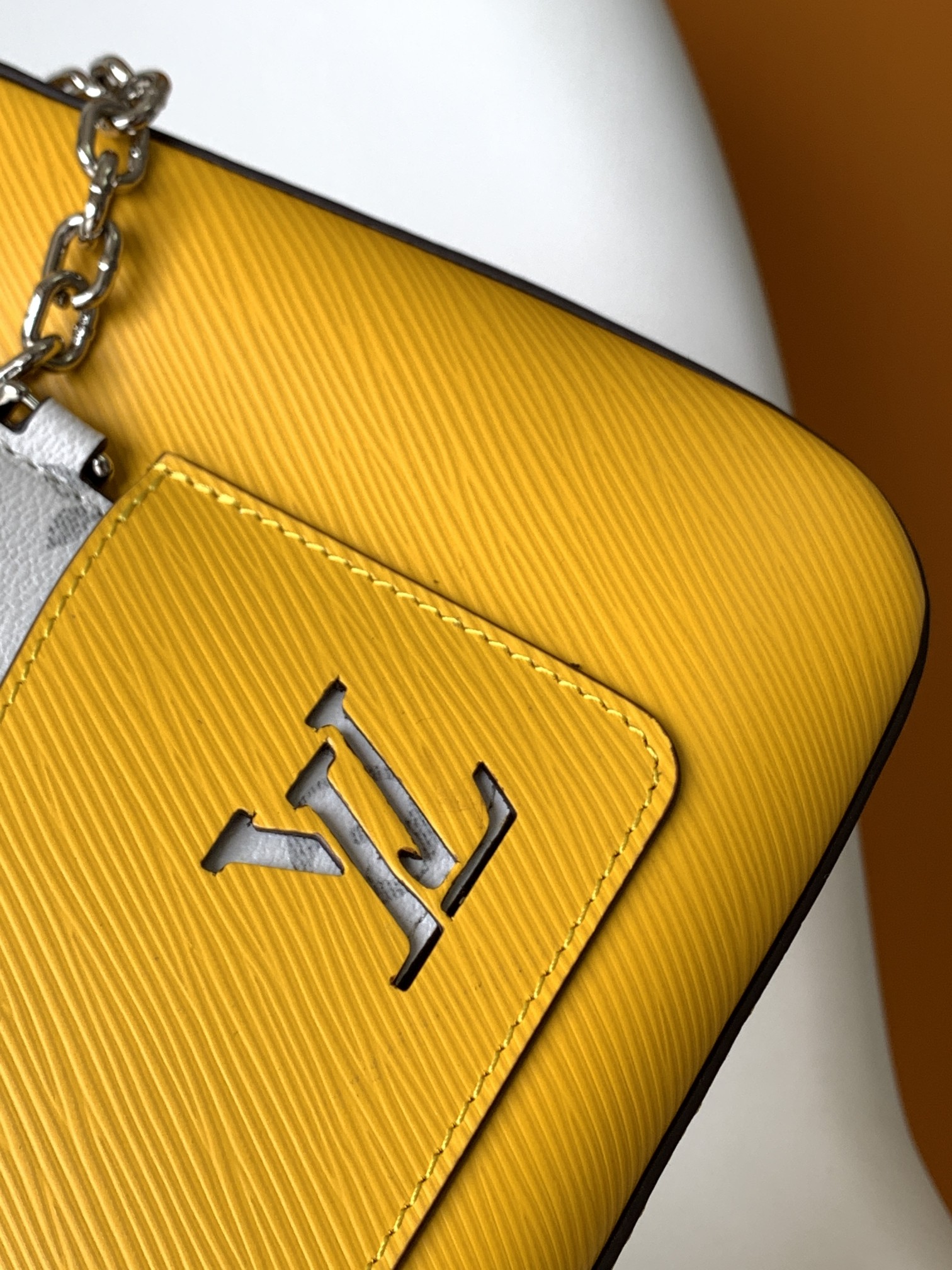 Louis Vuitton LV Marelle Handbag - Epi Leather - Yellow - M59488