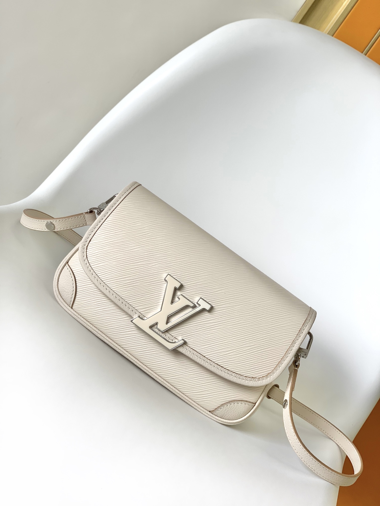 Louis Vuitton LV Buci Handbag - Epi Leather - M59457 (Cream)