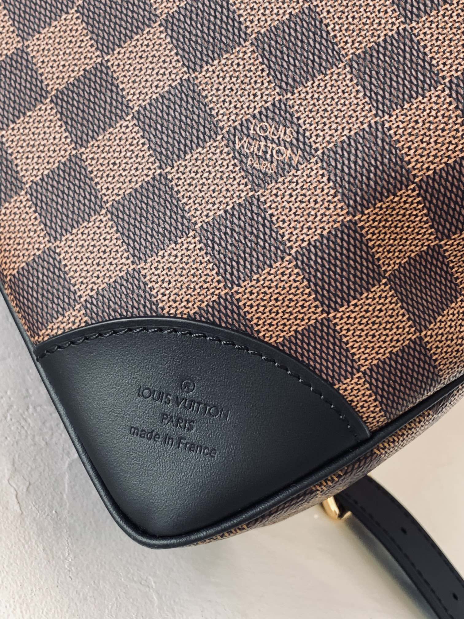 Louis Vuitton LV Odeon MM Handbag - Monogram Canvas - N50062