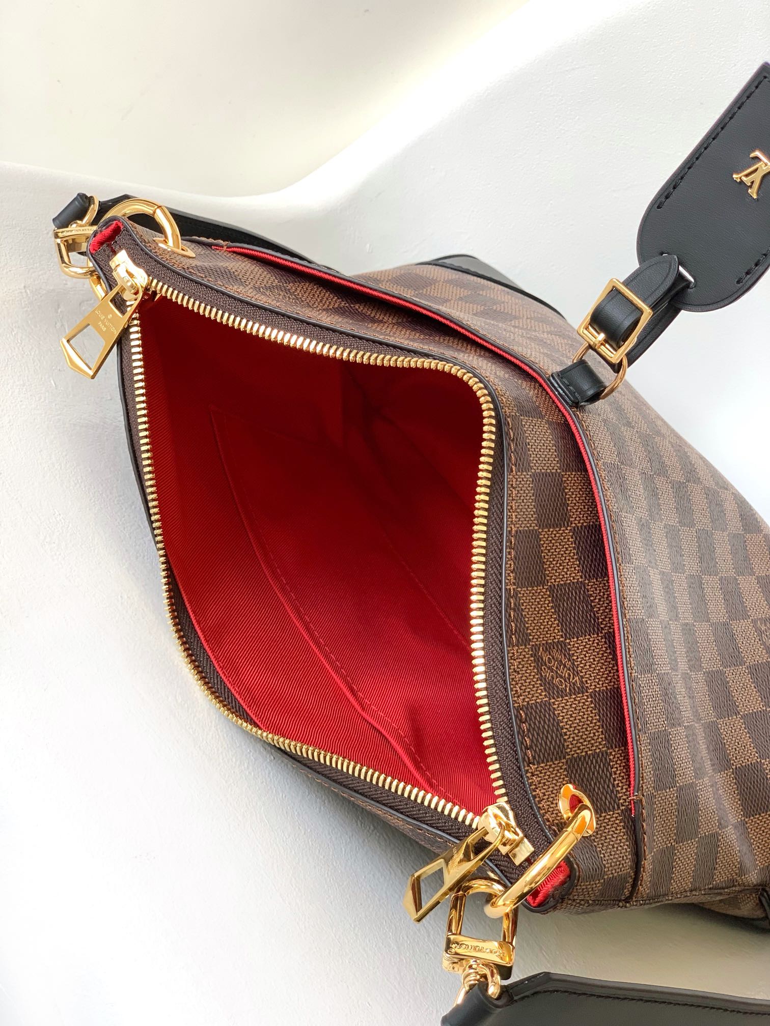 Louis Vuitton LV Odeon MM Handbag - Monogram Canvas - N50062