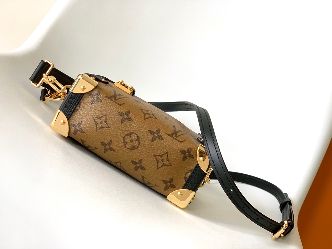 Louis Vuitton LV Cruise 2023 Collection - M47139 Yellow Flower Monogram Bag