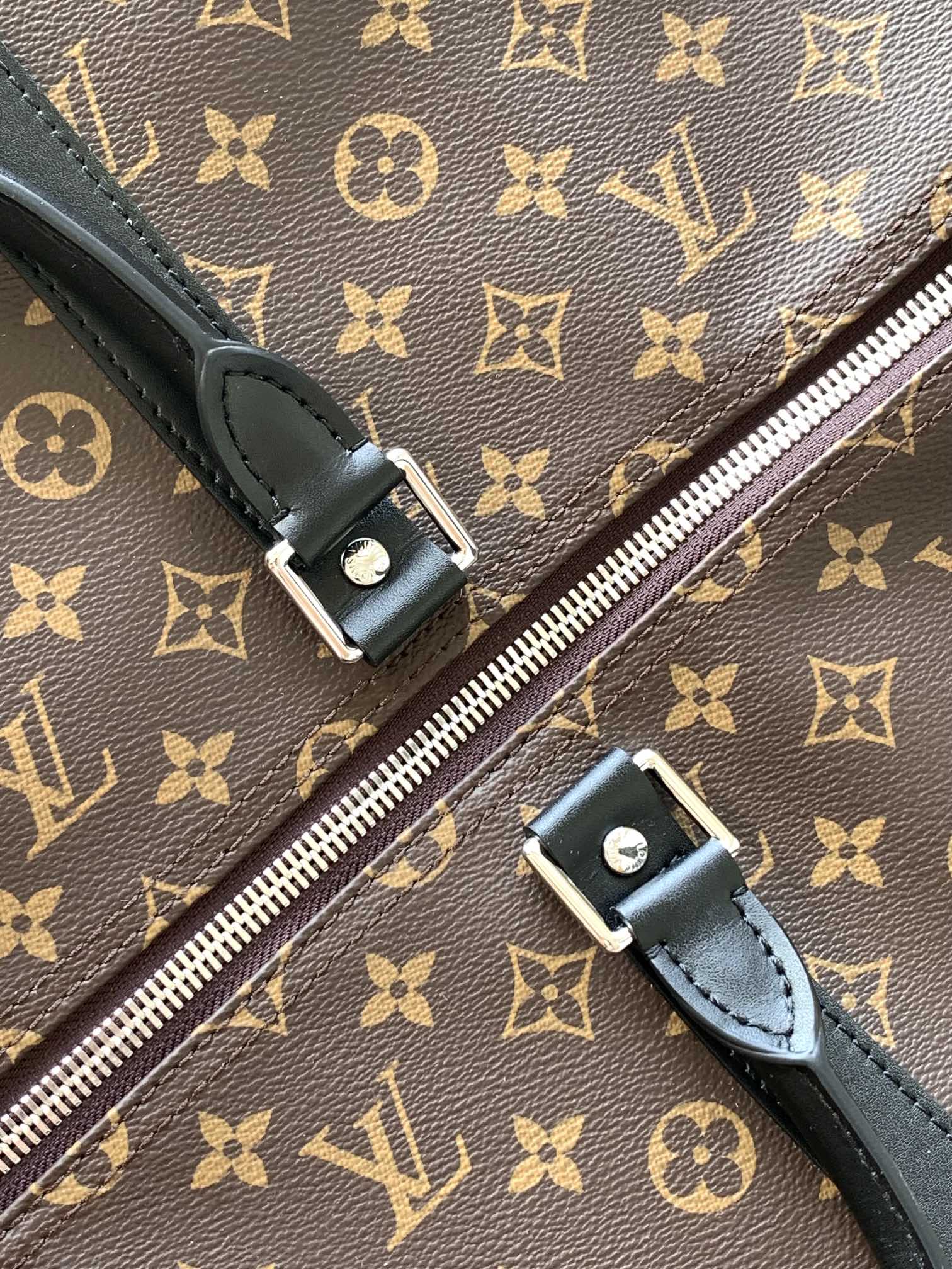 Louis Vuitton LV Keepall 55 Travel Bag M56714