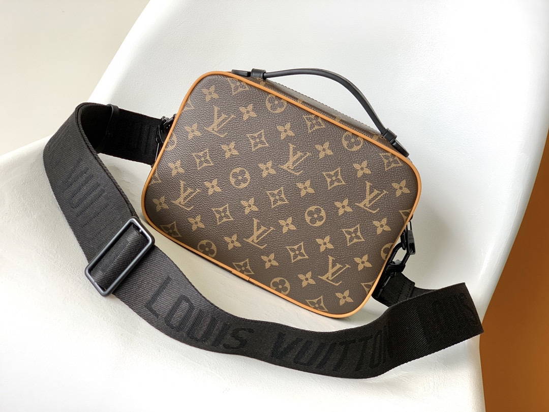 Louis Vuitton S Lock Messenger Bag - M46688