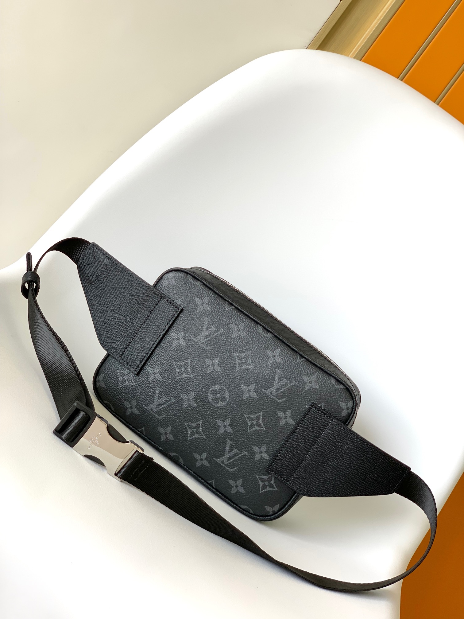 Louis Vuitton Outdoor Waist Bag - M30245 (Black)