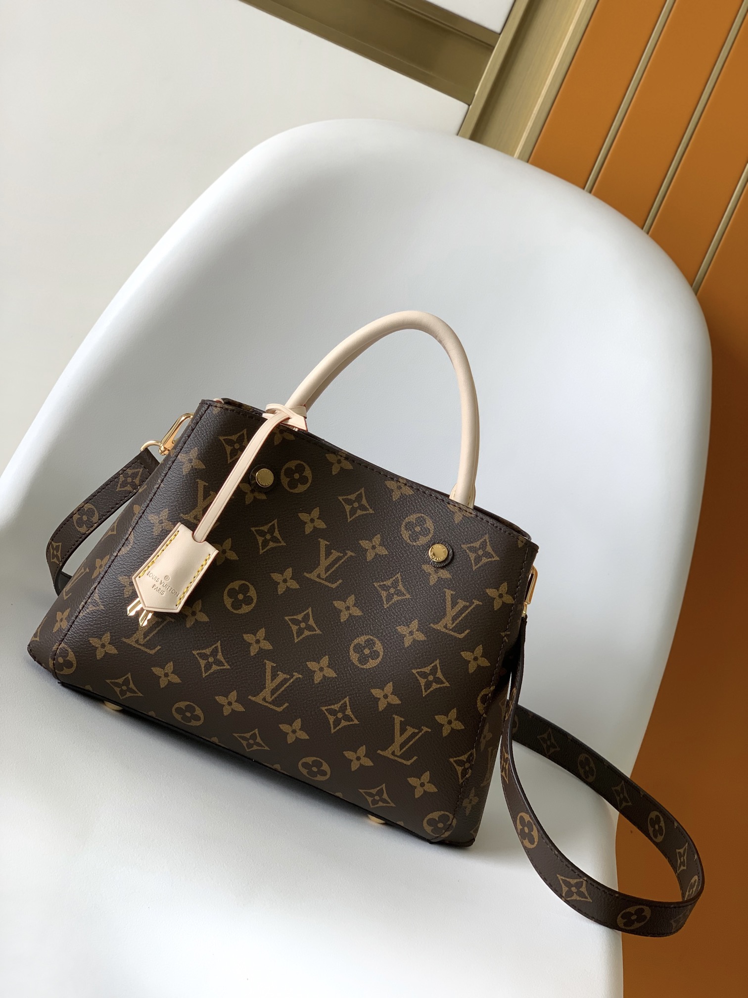 Louis Vuitton Montaigne BB Handbag - M41055