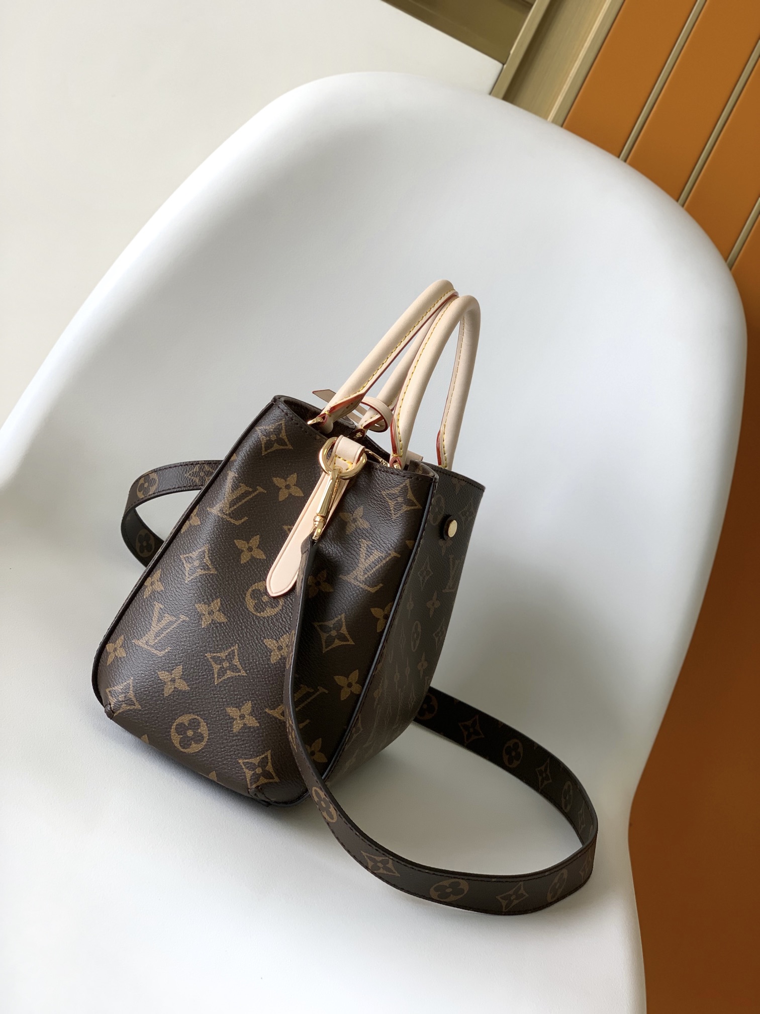 Louis Vuitton Montaigne BB Handbag - M41055